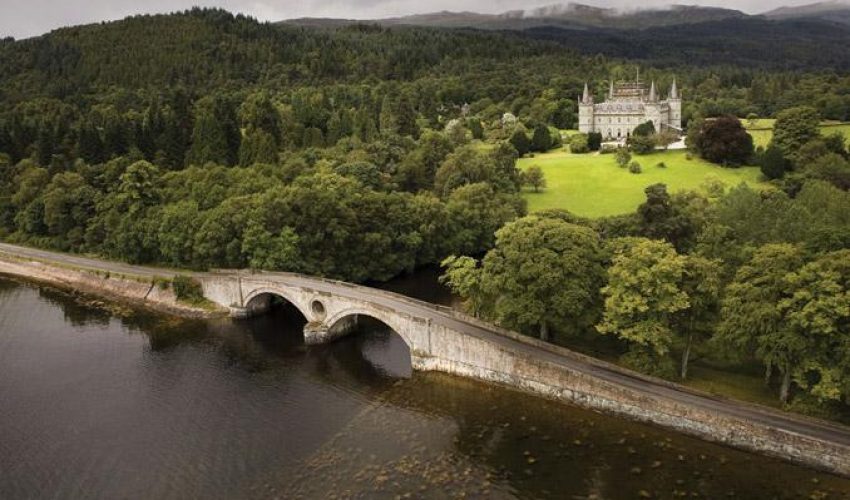 inveraray-castle-from-helicopter